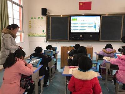 教育信息化是乡村学校通往教育公平的快车道